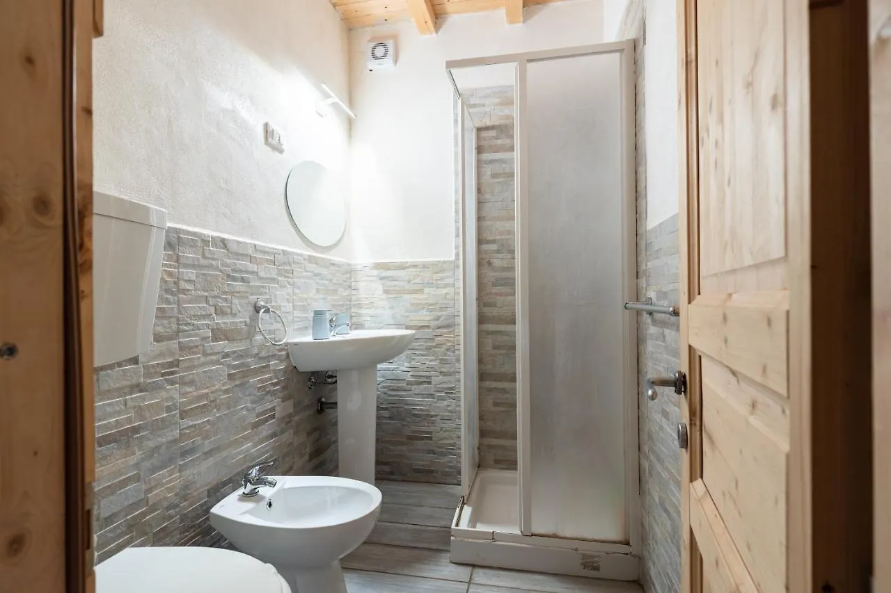 Attico Sesto Canto Palermo 0*,  Italy